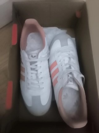 Adidas samba blanco y salmón