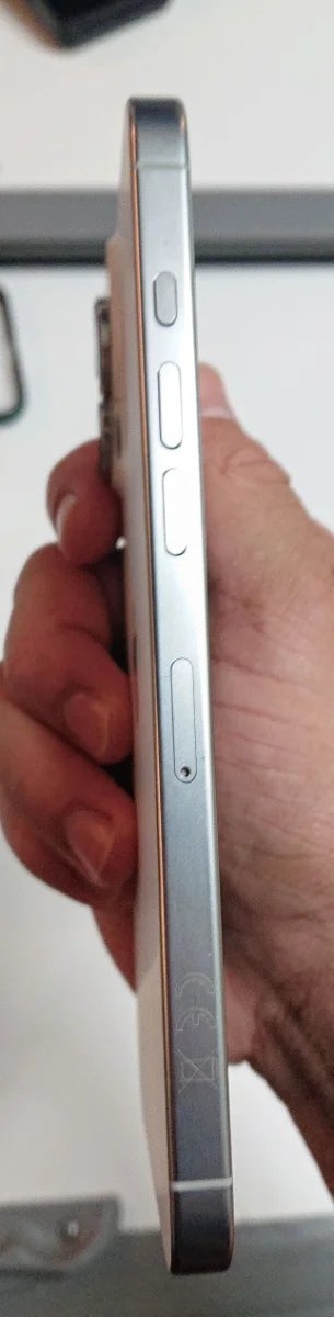 VENDO IPHONE 16 PRO MAX