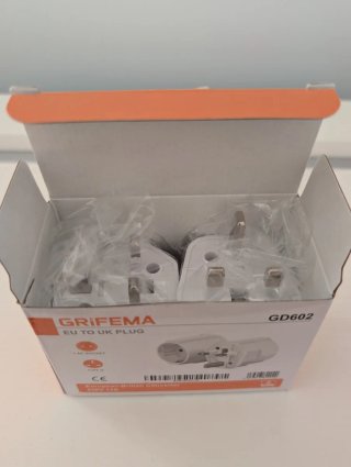 2 Adaptadores Enchufe UK Blanco