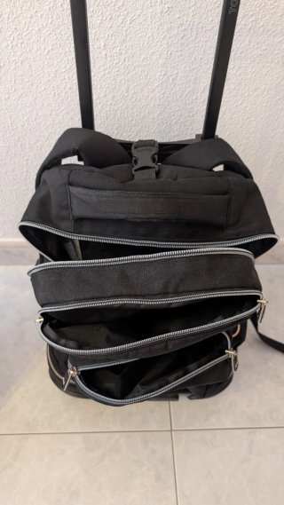 Mochila escolar Totto negra con ruedas