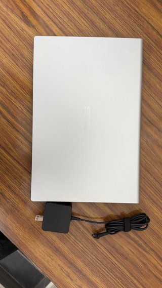 Computer portatile ASUS Vivobook 14 Intel Core i3
