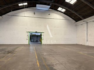 Nave industrial en alquiler en Almeda - El Corte Inglés en Cornellà de Llobregat