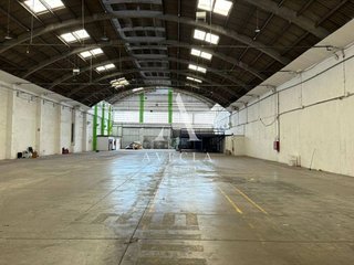 Nave industrial en alquiler en Almeda - El Corte Inglés en Cornellà de Llobregat