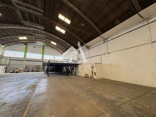 Nave industrial en alquiler en Almeda - El Corte Inglés en Cornellà de Llobregat