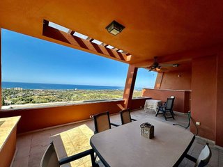 Ático en venta en El Rosario-Ricmar en Marbella