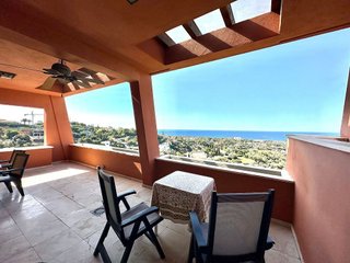 Ático en venta en El Rosario-Ricmar en Marbella