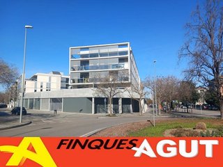 Local comercial en alquiler en Can Mates  - Volpelleres en Sant Cugat del Vallès