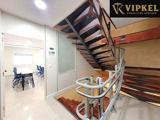 Local comercial en venta en Negreira