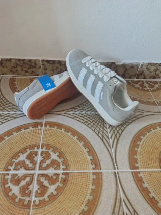 Adidas Campus Grises Talla 42