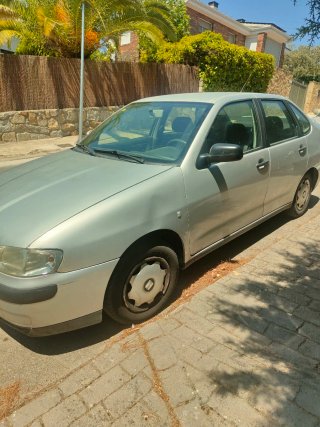 SEAT Cordoba 2000