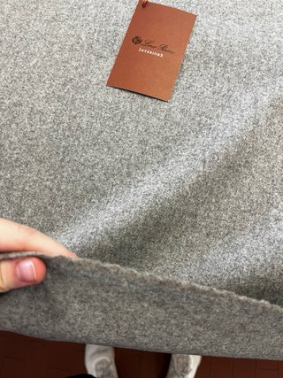 Tessuto Loro Piana originale lana 170 x 140 cm
