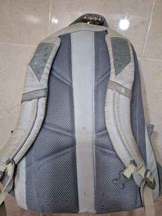 Mochila The North Face Gris y Naranja