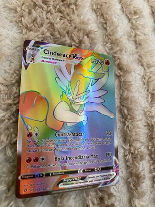 Carta Pokémon Cinderace VMAX Rainbow Rare