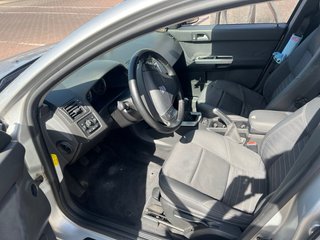 Volvo V50 2004