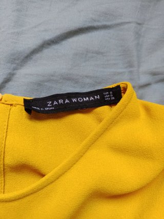 Vestido amarillo manga larga talla S