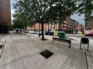Local comercial en alquiler en San Antonio en Palencia