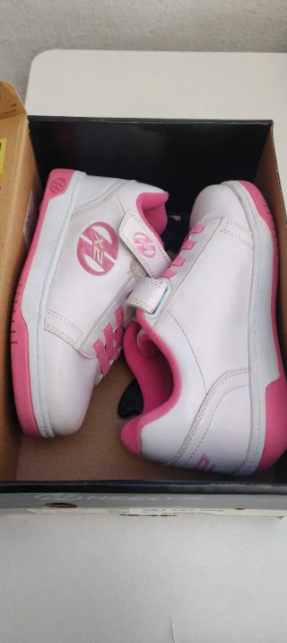 Zapatillas Heelys con Ruedas Talla 33