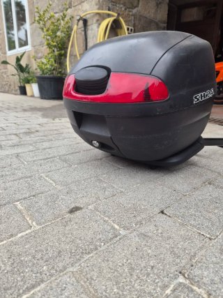 Baúl Moto Shad SH25 Negro