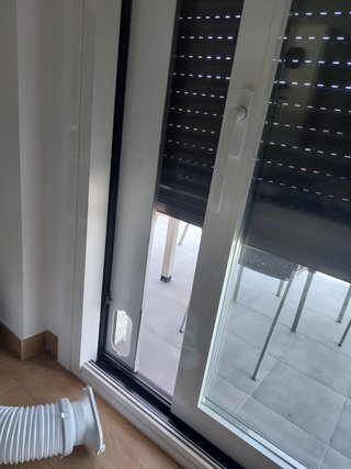 Aire acondicionado portátil Olimpia, poco uso