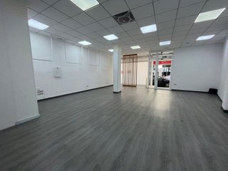 Local comercial en venta en Vilanova de Arousa
