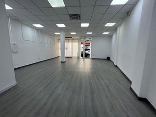 Local comercial en venta en Vilanova de Arousa