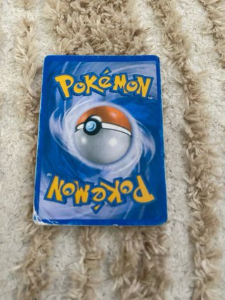 Carta Pokémon Urshifu VMAX Golpe Brusco