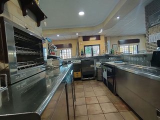 Local comercial en venta en Núcleo Urbano en Chiclana de la Frontera