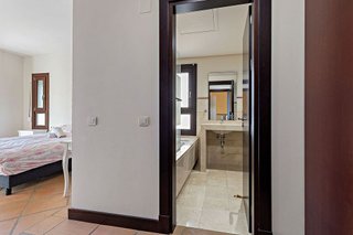 Casa adosada en venta en Benahavís en Benahavís