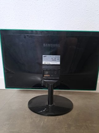 Monitor Samsung LED 22 LS22D390QS