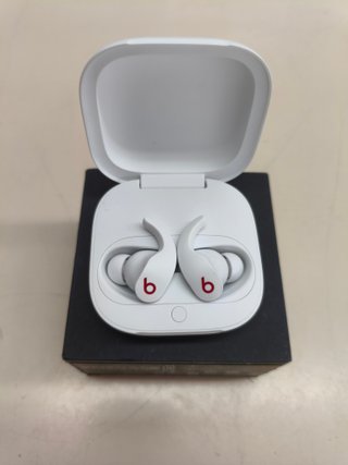 Beats Fit Pro auriculares inalámbricos con cancelación de ruido blancos