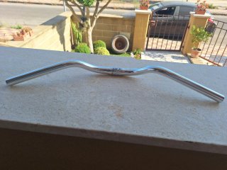 Manubrio cromato per bici