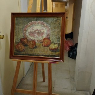 Cuadro al óleo plato con frutas.