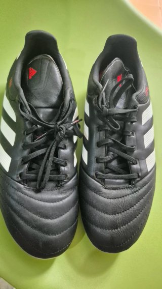 Zapatillas de fútbol Adidas negras
