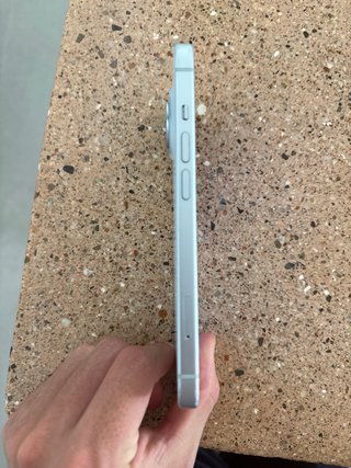 iPhone 15 128GB Azul con Garantía 3 años, papeles.