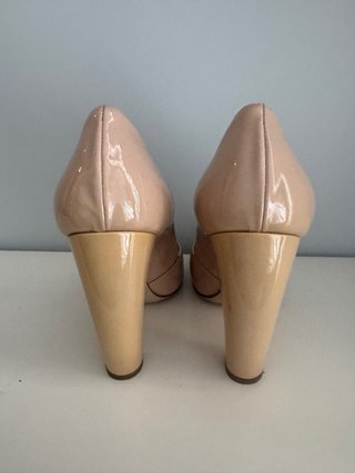 Scarpe Miu Miu Beige e Oro con Tacco