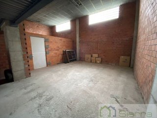 Local comercial en venta en Sarria