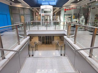 Local comercial en venta en Lalín