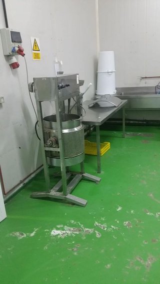Nave industrial en venta en Alcalá del Río