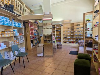 Local comercial en venta en Corrales de Buelna (Los)