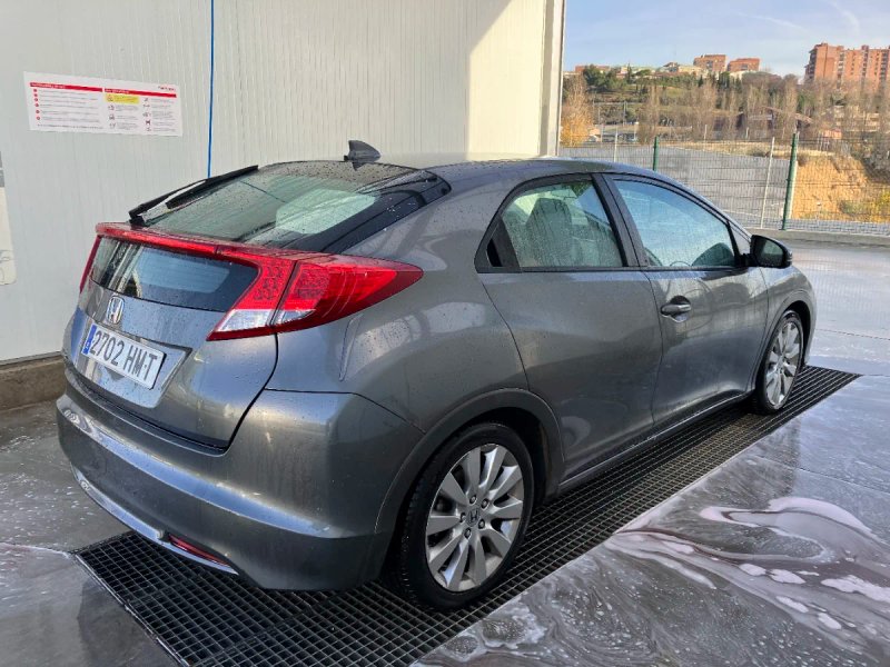 Honda Civic 2013 - foto 1