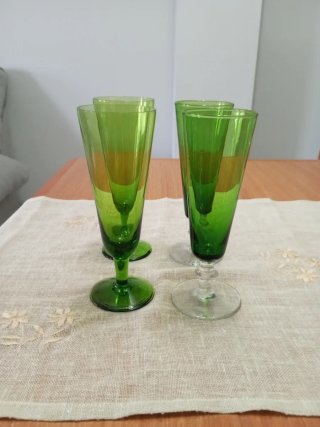 4 Copas Verdes Vintage Cristal