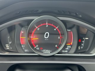Volvo V40 2015 D3 R-Design