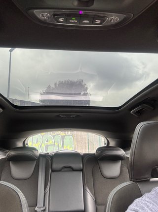 Volvo V40 2015 D3 R-Design