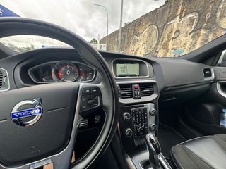 Volvo V40 2015 D3 R-Design