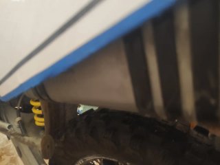 Moto Enduro Azul y Amarilla