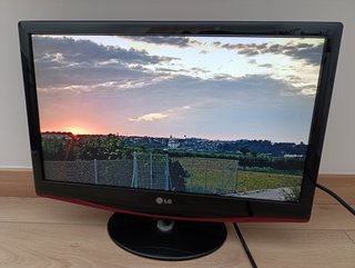 Monitor LG 23 pulgadas Full HD con TV y altavoces