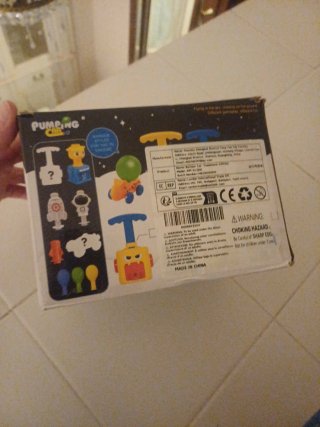 Juego de globos con lanzador