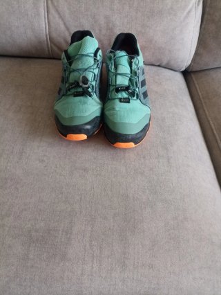 Stivali da montagna Adidas per bambini verde/arancione