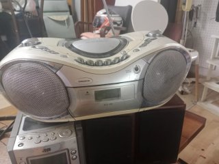 Radio CD Grundig Beige/Plata