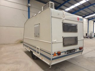 Caravana 750kg Roller con aire acondicionado